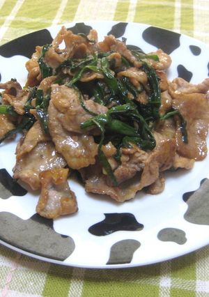 ご飯が進む♡豚肉とニラのオイスター炒め-レシピのメイン写真
