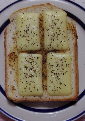 粒チートースト♪-レシピのメイン写真