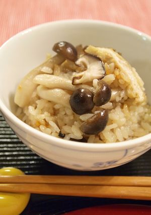 ３：２：１で作る♪きのこの炊き込み御飯-レシピのメイン写真