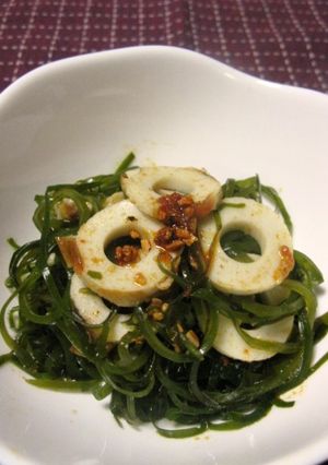 簡単　竹輪と切り昆布の食べラーぽんサラダ-レシピのメイン写真
