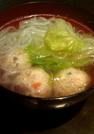 ヘルシー肉団子とレタスのスープ-レシピのメイン写真