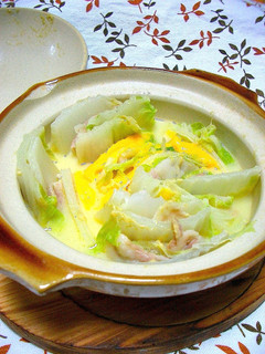 土鍋でほっこり〜白菜と豚バラのチーズ鍋〜-レシピのメイン写真