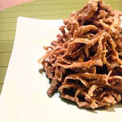 รูปของ お好み焼き？！いえいえ切干大根のサラダよ