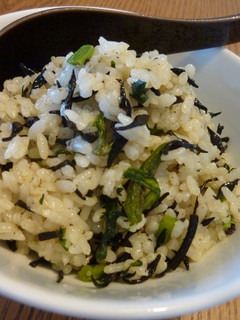 癖になる味☆春菊とひじきの混ぜご飯-レシピのメイン写真
