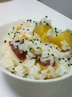 さつま芋と鶏肉のほっくり炊き込みご飯-レシピのメイン写真