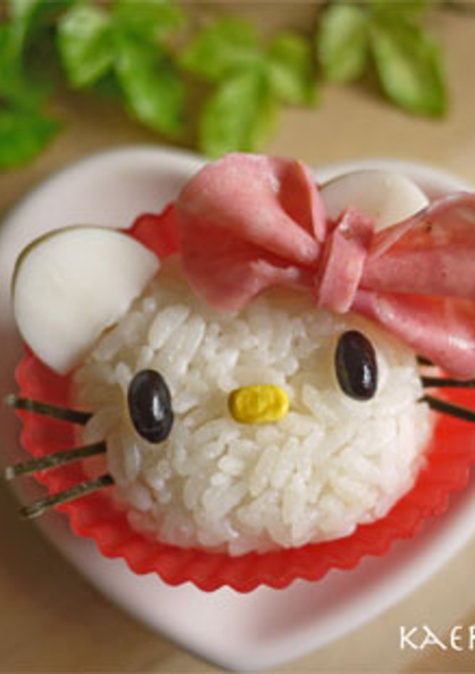 簡単！キティちゃんおにぎりの作り方-レシピのメイン写真
