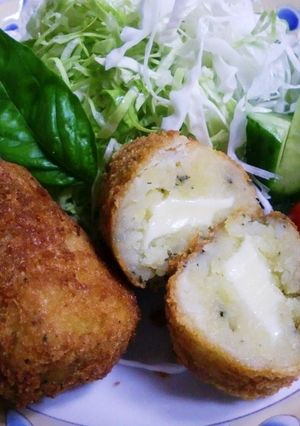 バジル風味のチーズinコロッケ-レシピのメイン写真