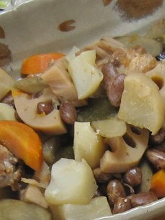 豆と鶏手羽元と根菜の煮物~圧力鍋~-レシピのメイン写真