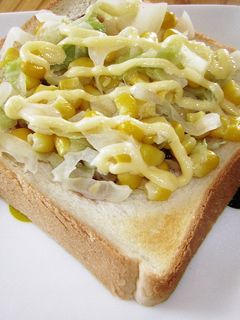 キャベツとコーンのトースト-レシピのメイン写真