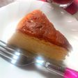 ずっしり濃厚チーズケーキ。