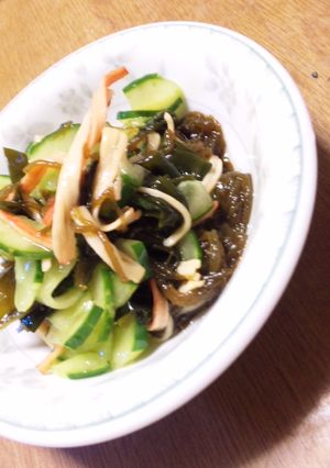 節約＆手軽♪具沢山手作りもずく酢-レシピのメイン写真