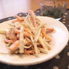 รูปของ シャキシャキ☆鰹節入り★ごぼうサラダ