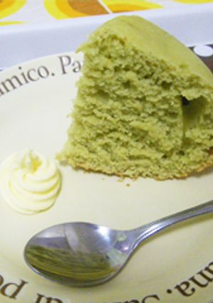 簡単!炊飯器で作る 青汁パン-レシピのメイン写真