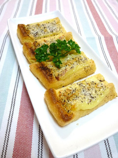 油揚げのカリカリゆかりチーズ焼き❤-レシピのメイン写真