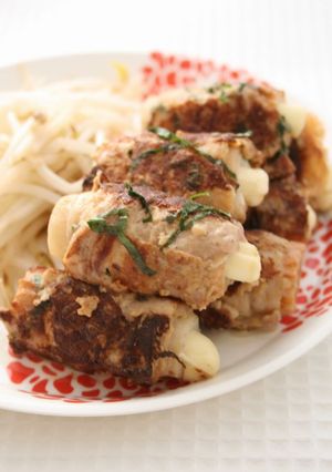 お弁当にも！ちくわ＆チーズの豚肉ピカタ-レシピのメイン写真