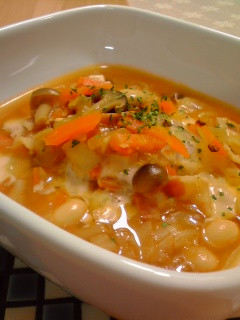野菜と豆のミートスープ☆ミートソースで-レシピのメイン写真