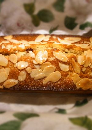 アーモンド＆レーズンのメープルケーキ-レシピのメイン写真