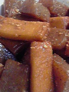 さつま揚げとこんにゃくのすりゴマ炒め-レシピのメイン写真