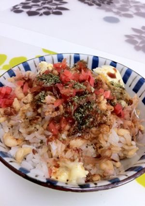 B級グルメ☆お好み焼き風醤油バターご飯-レシピのメイン写真