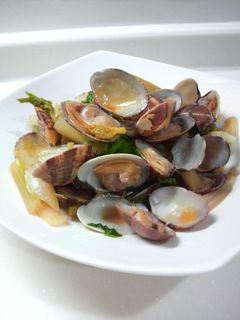 セロリとあさりの紹興酒蒸し-レシピのメイン写真