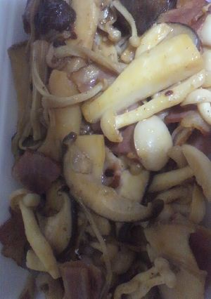 食べるﾗｰ油でｷﾉｺｿﾃｰ-レシピのメイン写真