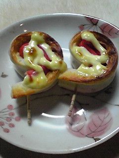 かにかまをちくわで巻き巻き♪お弁当に-レシピのメイン写真