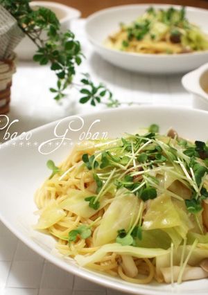 キャベツとしめじの梅肉パスタ-レシピのメイン写真