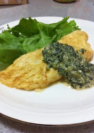 ほうれん草チーズソースのオムレツ-レシピのメイン写真