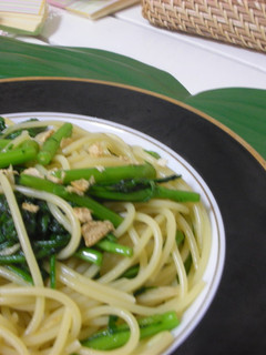 春菊とツナのスパゲッティ-レシピのメイン写真