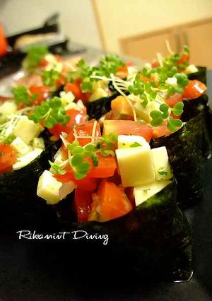 トマトとチーズのサラダ軍艦-レシピのメイン写真