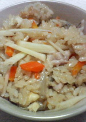 秋味炊き込みご飯-レシピのメイン写真