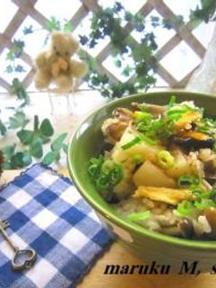 白米でモチモチ!キノコの炊き込みご飯-レシピのメイン写真