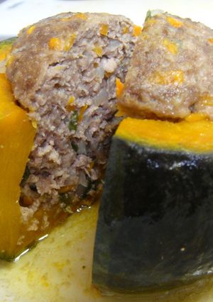 ～坊ちゃんかぼちゃ～の肉詰め♪-レシピのメイン写真