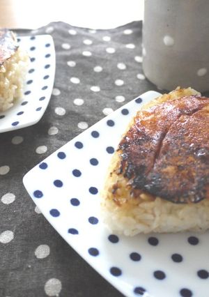 カリカリ☆おこげチーズの焼きおにぎり-レシピのメイン写真