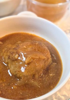 煮込みハンバーグのソース-レシピのメイン写真