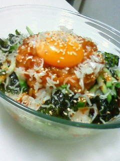 おつまみにもぴったり!ねぎとろユッケ丼-レシピのメイン写真
