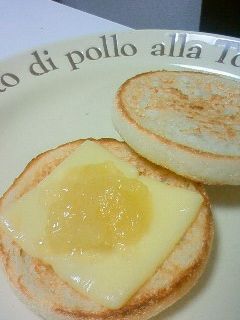 とろ~りチーズとりんごのマフィンサンド-レシピのメイン写真