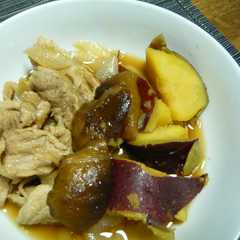 รูปของ 豚肉とさつま芋の肉じゃが