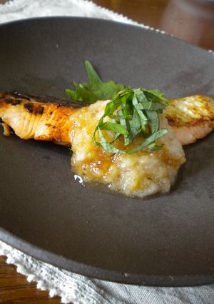 こく仕立て青じそで★生鮭の和風ステーキ　-レシピのメイン写真