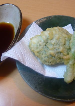 お弁当に ブロッコリーとアスパラの天ぷら-レシピのメイン写真