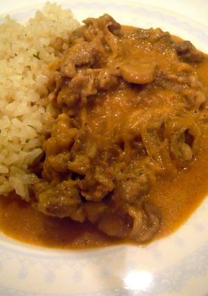 牛肉に一手間かけて本格ビーフストロガノフ-レシピのメイン写真