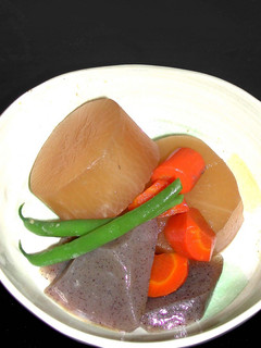 魚のアラの出汁で大根&こんにゃく煮-レシピのメイン写真