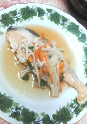 鮭のﾎｲﾙ香味蒸し-レシピのメイン写真
