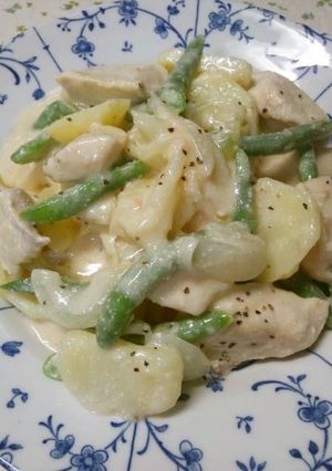 鶏肉＆じゃがいも☆めんたいミルク煮-レシピのメイン写真