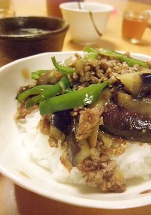 茄子とピーマンのひき肉丼-レシピのメイン写真