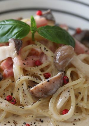 きのことベーコンのPチーズクリームパスタ-レシピのメイン写真