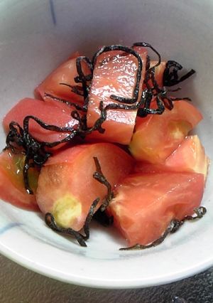 簡単！トマトの塩昆布和え-レシピのメイン写真