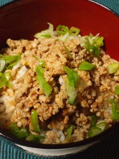 しっとり鶏そぼろと納豆かけご飯-レシピのメイン写真