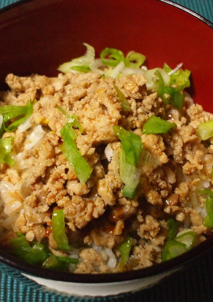 しっとり鶏そぼろと納豆かけご飯-レシピのメイン写真