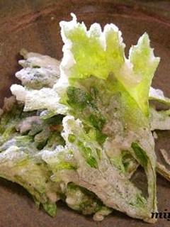 セロリの葉の天ぷら~もみじの天ぷら風~-レシピのメイン写真
